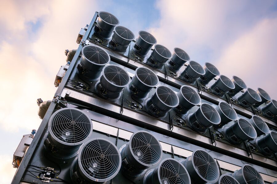 Direct-air-capture plants scale to hundreds of thousands of tonnes